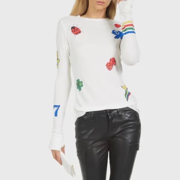 In good conditioning, worn 2x - no stains, rips. Lightly faded designs (pics) - Picture 2 of 9